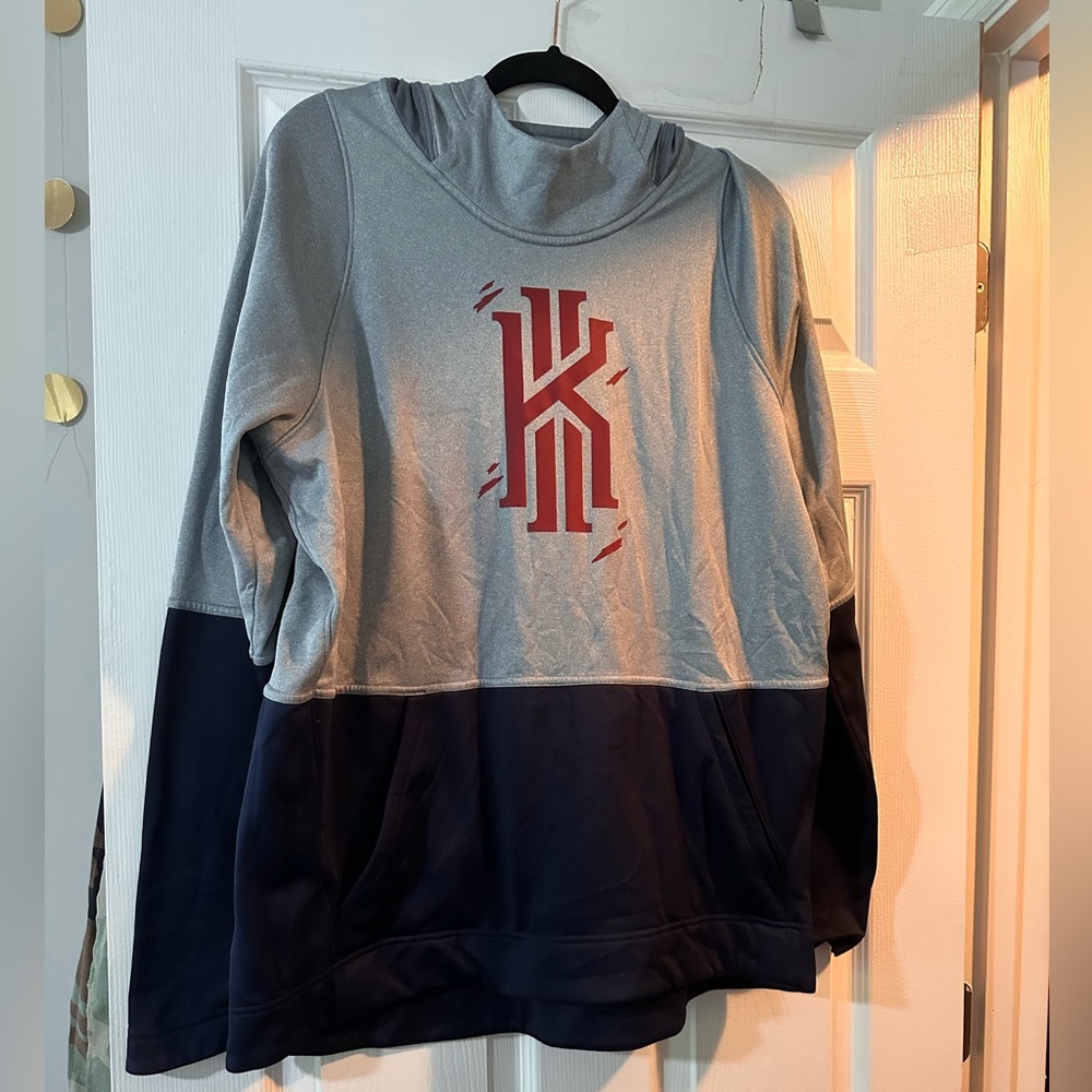 Kyrie dri fit sweatshirt